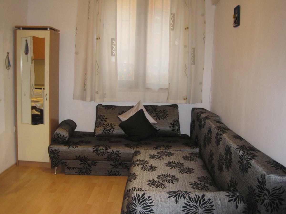 Apartment Nadejda Varna Exterior foto